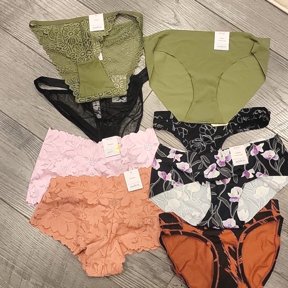 Bundle of 8 Women's Panties Size XS